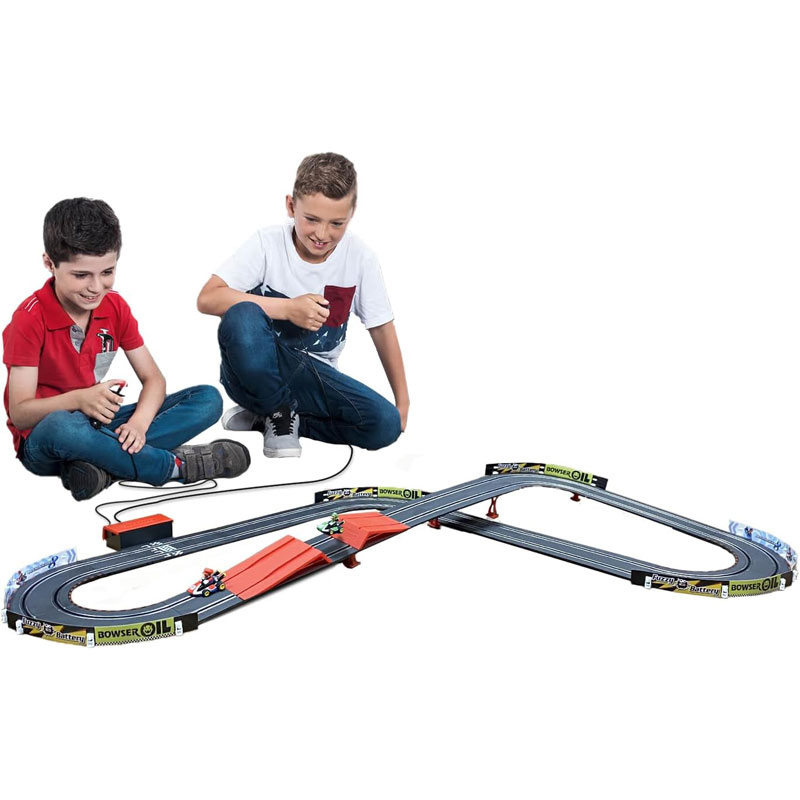 Carrera GO!!! Set: Mario Kart 8 - Battery Operated Sets 20063503