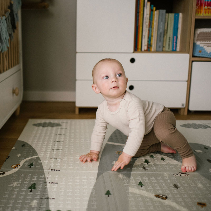 Babyono Αναδιπλούμενο Αφρώδες Χαλάκι Δραστηριοτήτων Διπλής Όψεως 150x200cm. BN1576