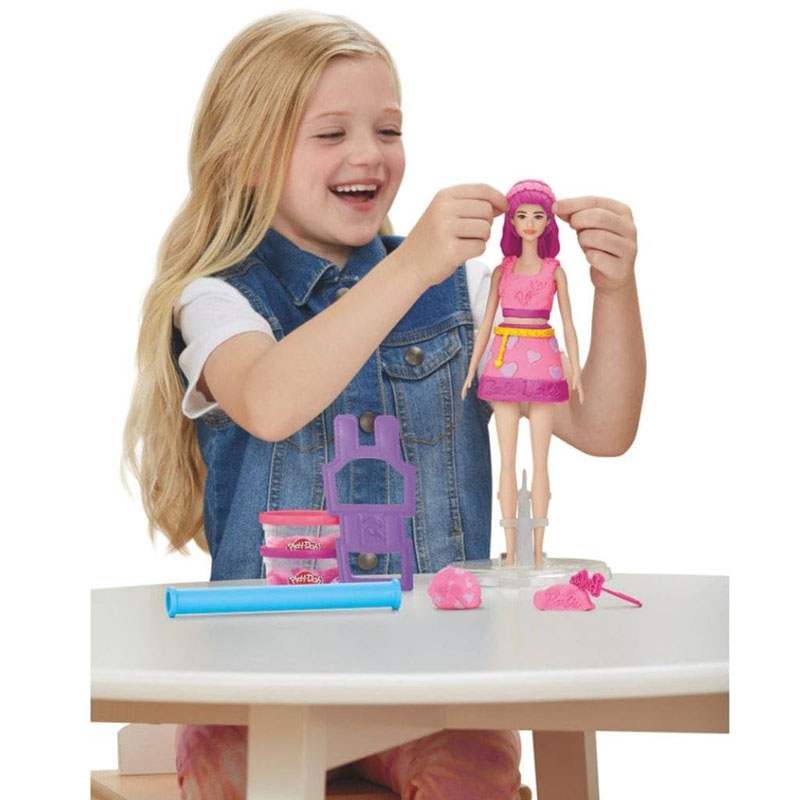 Hasbro Play-Doh Barbie Designer Hearts and Hair Doll 30cm Set