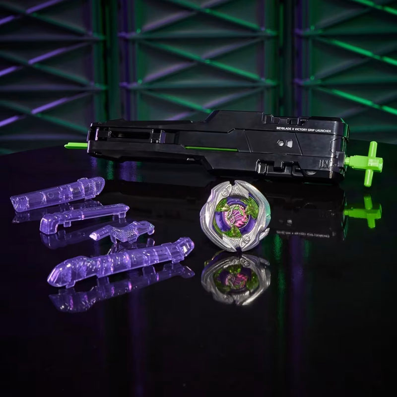 Hasbro Beyblade x Victory Grip Right-Spin Launcher Set G1862