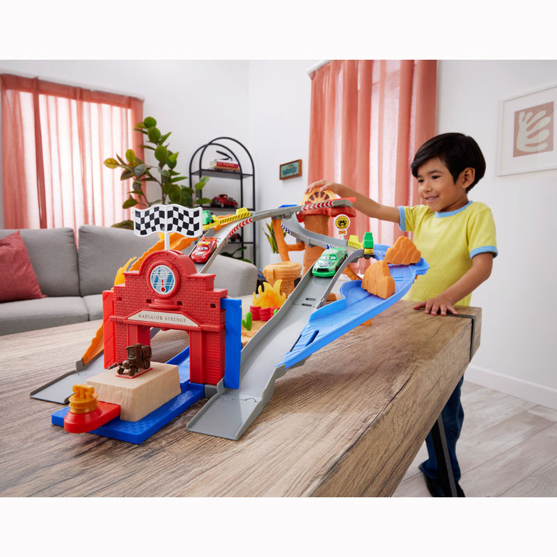 Mattel Cars Πίστα Rescue Road Raceway JFL57