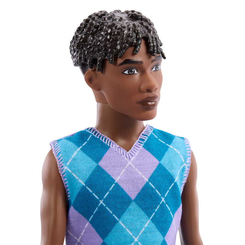 Mattel Ken® Doll Fashionistas P Κούκλα με Σκούρα Επιδερμίδα & Μοντέρνο Στυλ #253