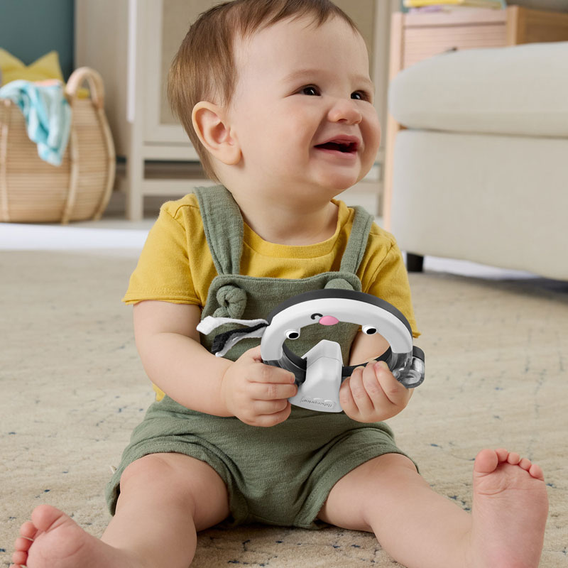 Fisher-Price® Κουδουνίστρες Ζωάκια  - Ασπρόμαυρος Ασβός JKW57