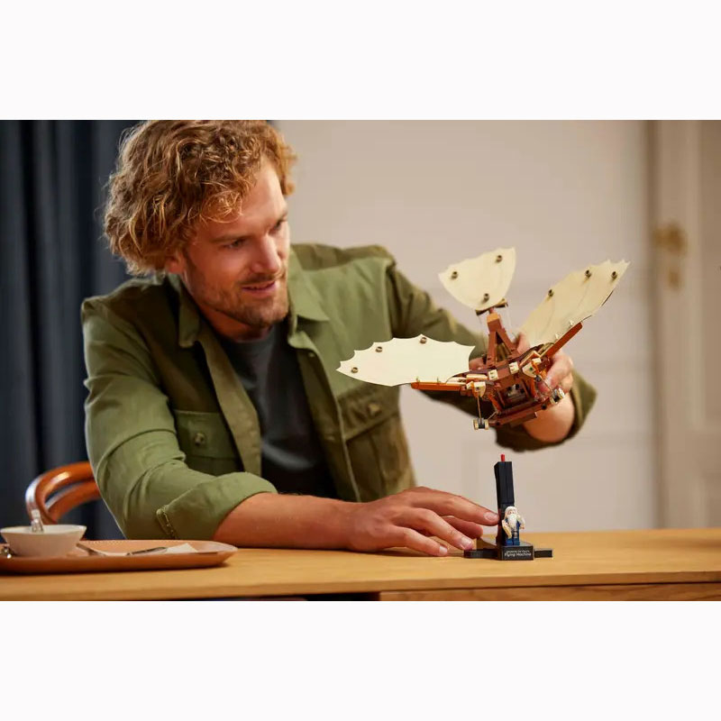 Lego Icons Leonardo da Vinci's Flying Machine 10363