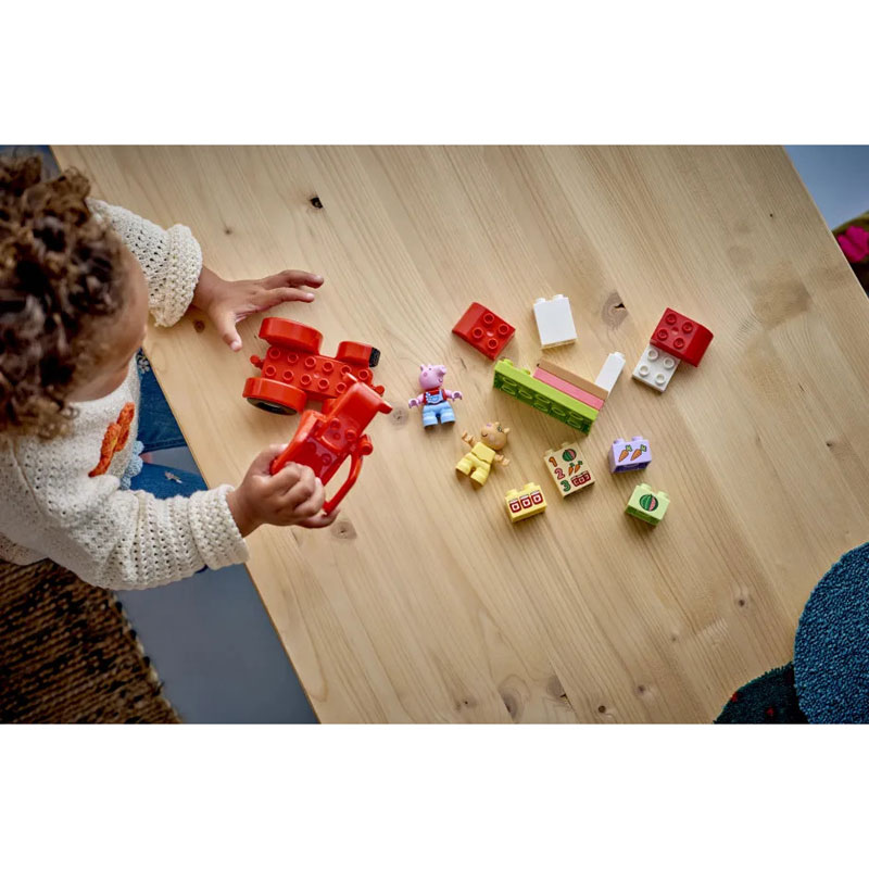 Lego Duplo Peppa Pig Tractor and Market 10468