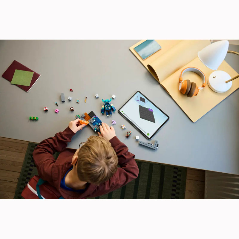 LEGO® Minecraft®The Warden Encounter 21274