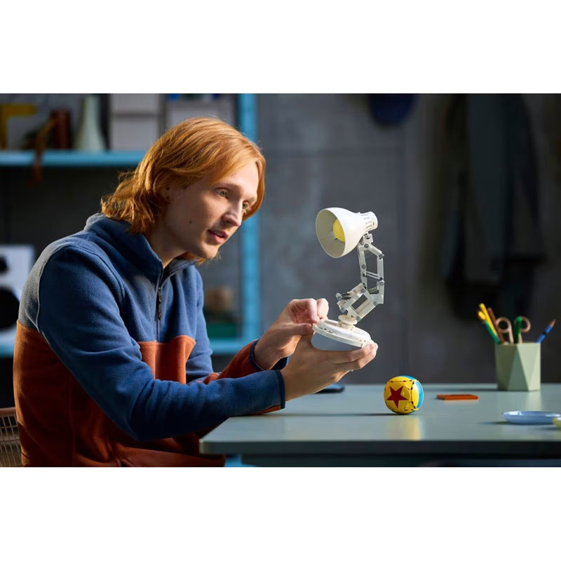 Lego Ideas Disney Luxo JR. 21357