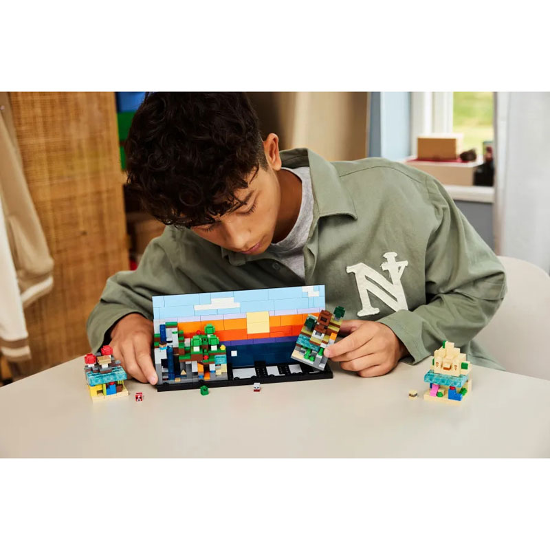 LEGO Minecraft Mini Biomes 21589