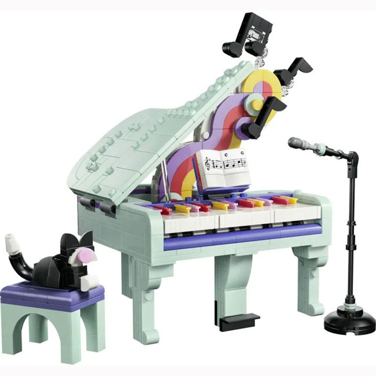 LEGO® Creator 3in1 Music Decor Piano With Cat 31392