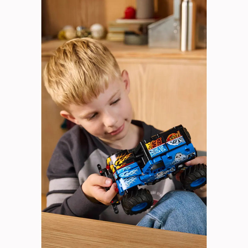 LEGO® Technic Monster Jam™ Grave Digger™ Fire and Ice 42219
