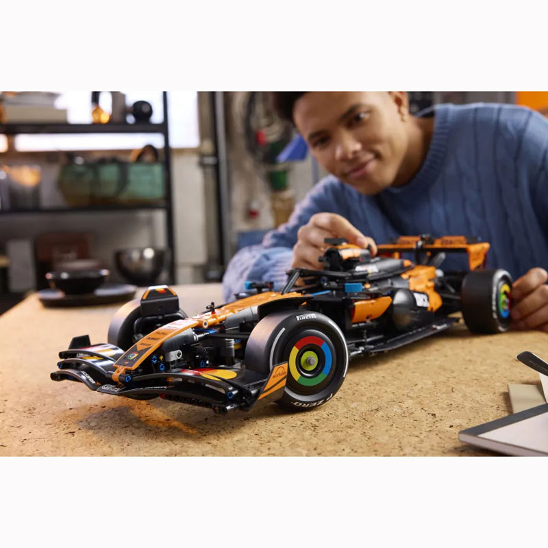 LEGO® Technic McLaren F1® Team MCL39 Race Car 42228