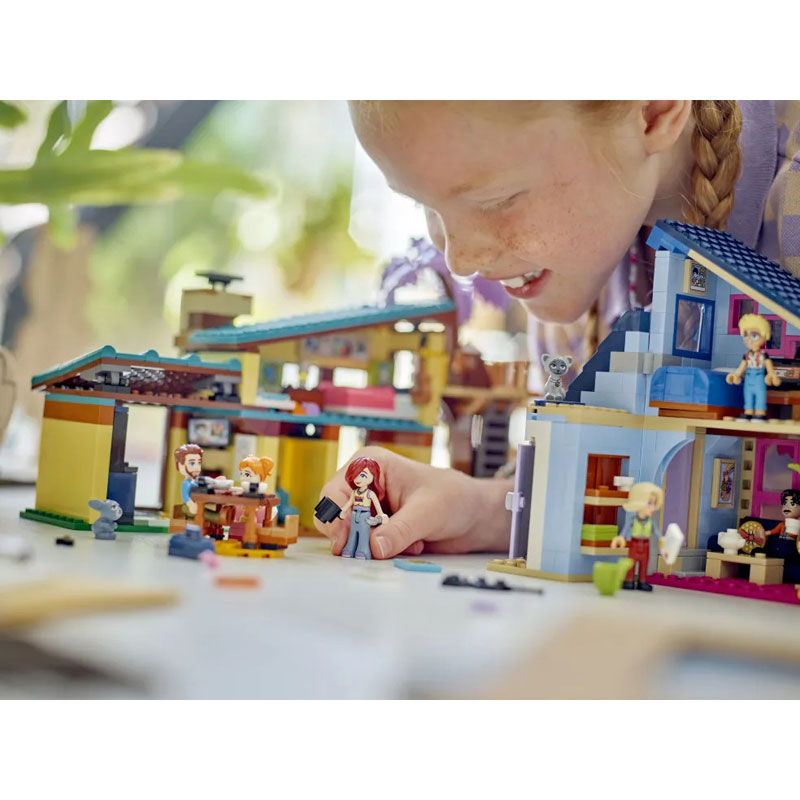 Lego Friends Olly and Paisley's Family Houses 42620