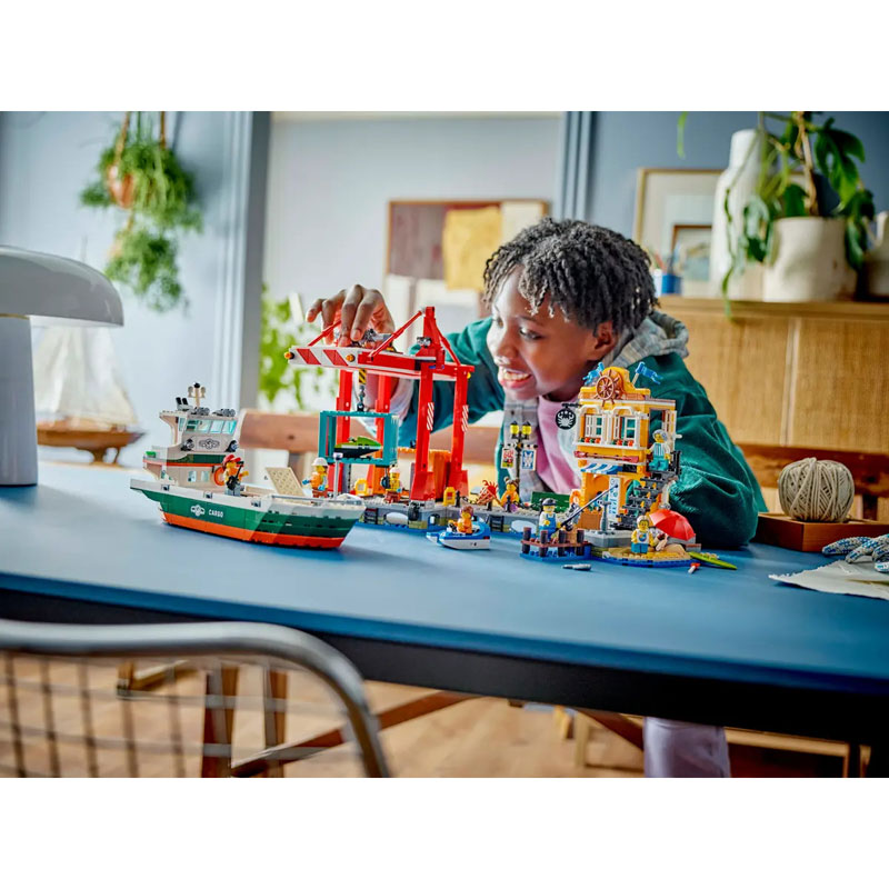 Lego City Seaside Harbor With Cargo Ship 60422