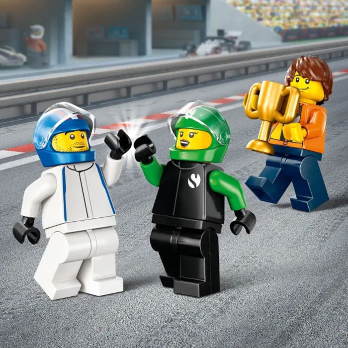 Lego® City F1 Grid With VCARB & Sauber Race Cars 60474