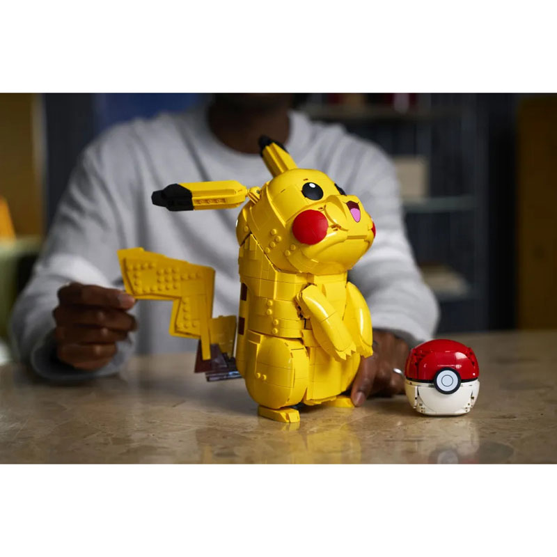 Lego Pokémon Pikachu and Poké Ball 72152