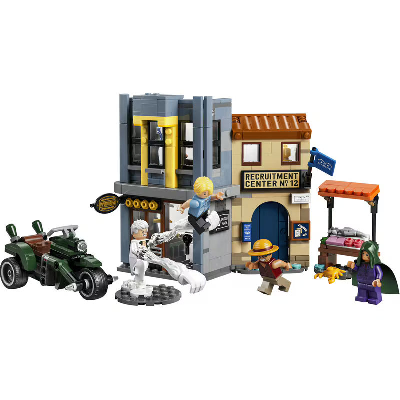 Lego® One Piece Showdown with Captain Smoker 75642