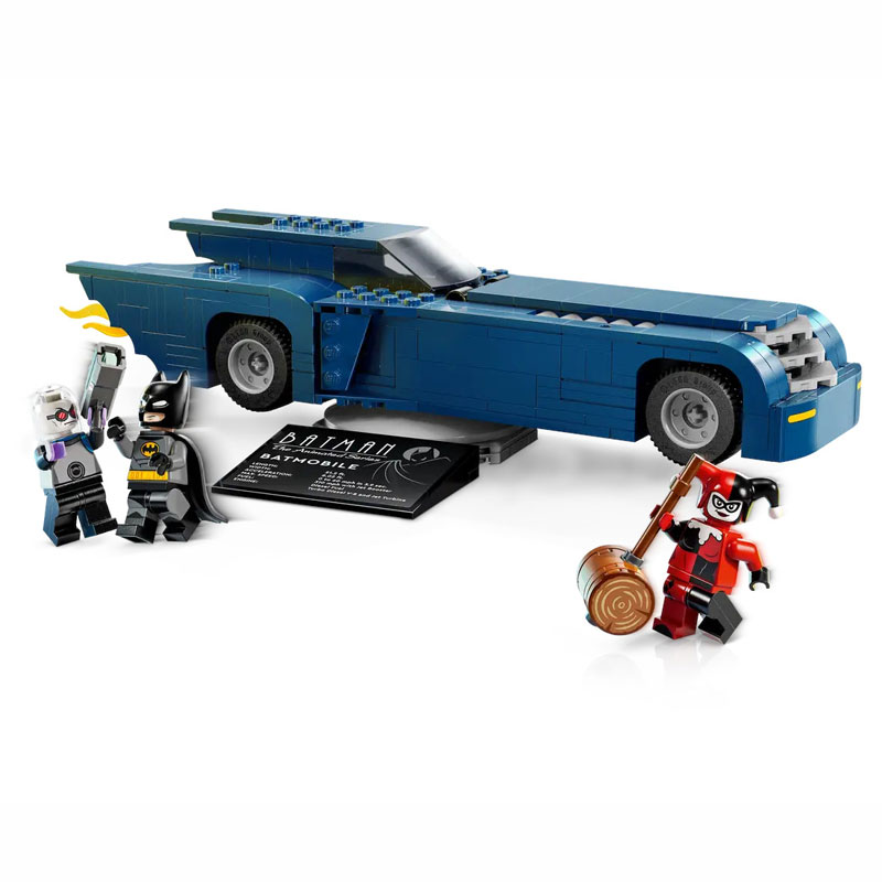 LEGO DC Super Heroes Batman™ with the Batmobile™ vs. Harley Quinn™ and Mr. Freeze™ 76274