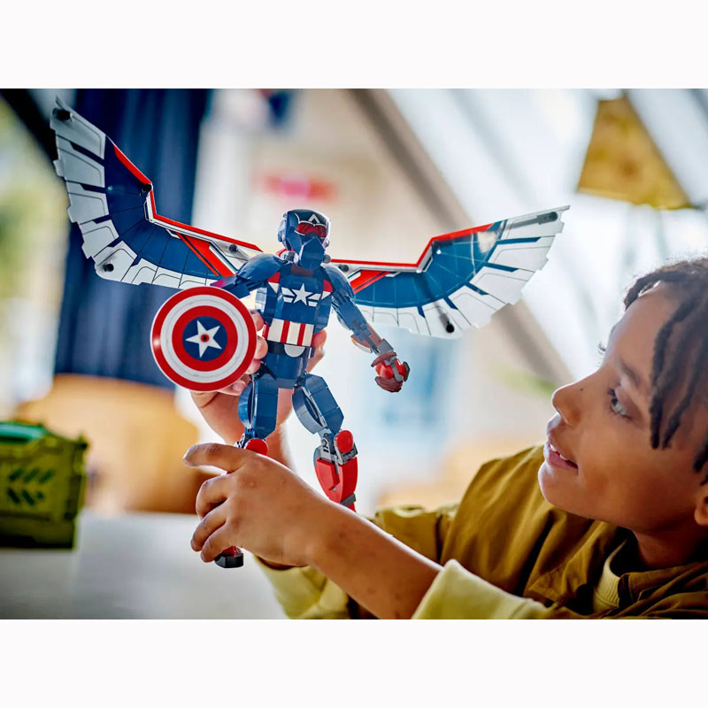 Lego Marvel New Captain America Construction Figure 76296