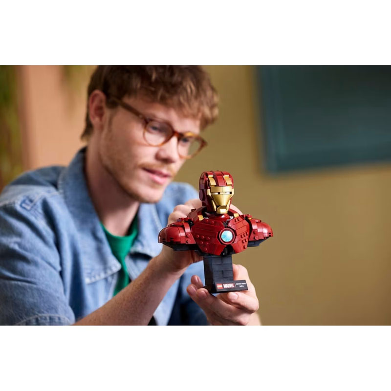 LEGO Super Heroes Iron Man MK4 Bust 76327