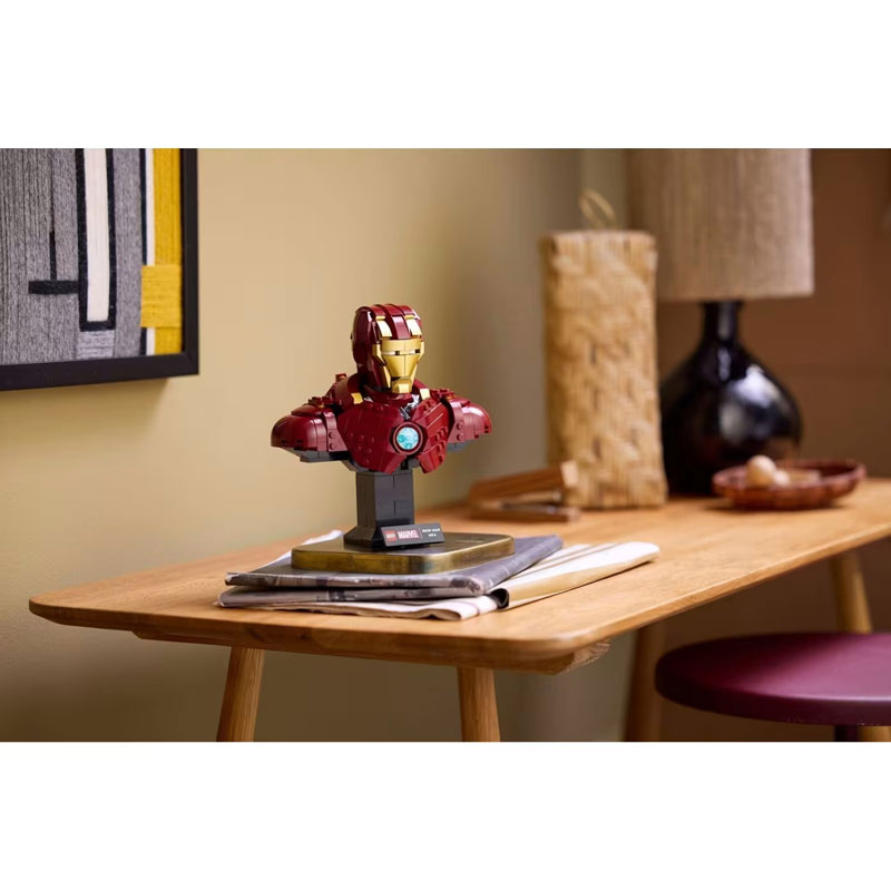 LEGO Super Heroes Iron Man MK4 Bust 76327