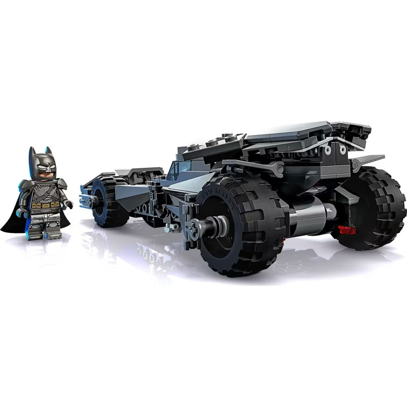 LEGO® Super Heroes DC Batman™ Batman v Superman™ Batmobile™ 76331