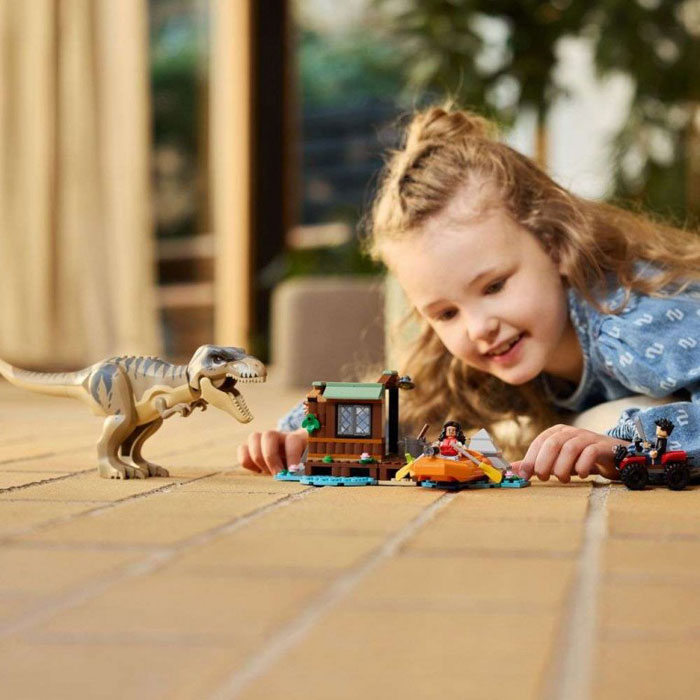 LEGO® Jurassic World T. rex River Escape 76975