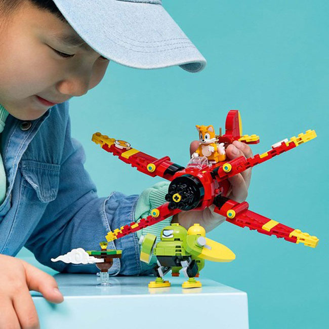Lego® Sonic the Hedgehog™ Tails' Tornado-1 77119