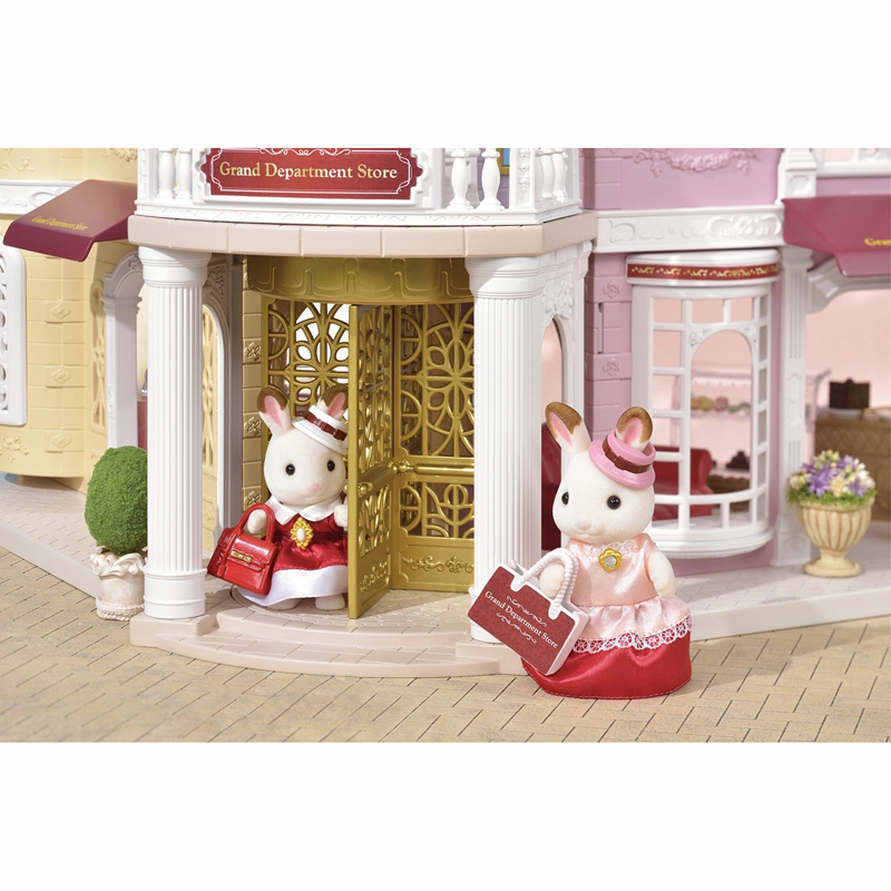 Sylvanian Families Town Series: Grand Department Store 6017